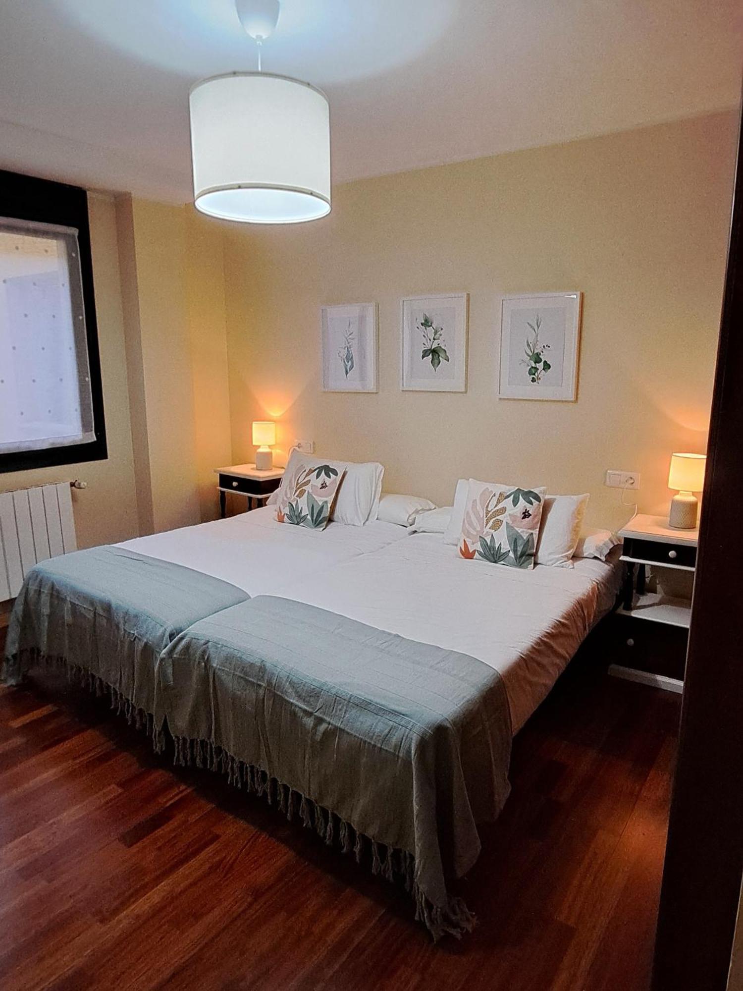 24A01 Apartamento Cabrales Appartement Arenas De Cabrales Buitenkant foto